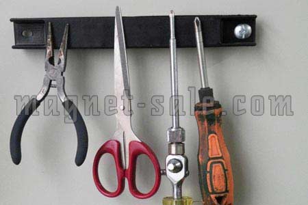 magnetic tool holder